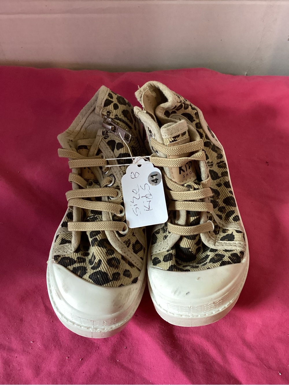 41-Dr. Scholl's Kids Leopard Print High-Top Sneakers Size 8 with Side Zippers